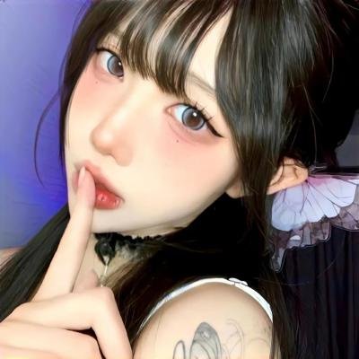陪她一会儿